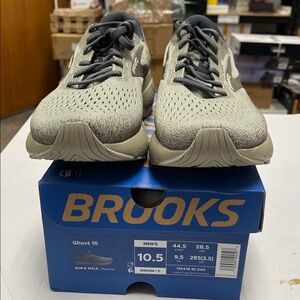 Brooks Ghost 16 Men's Shoes in Gray and Black